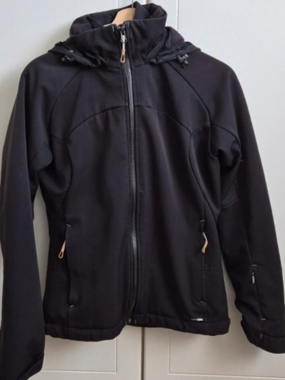 Women's Black Softshell Hooded Jacket Size S